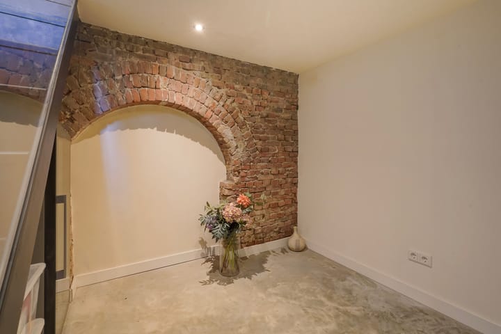 Photo 28 of Valkenboskade 613