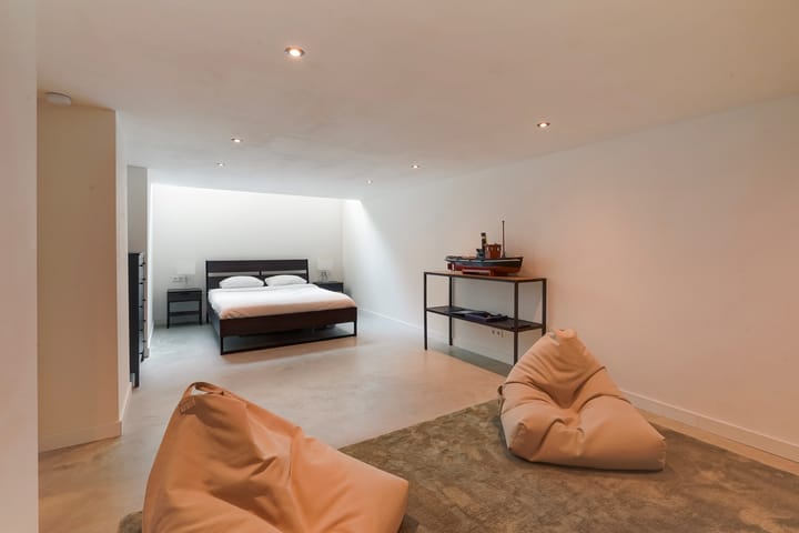 Photo 35 of Valkenboskade 613