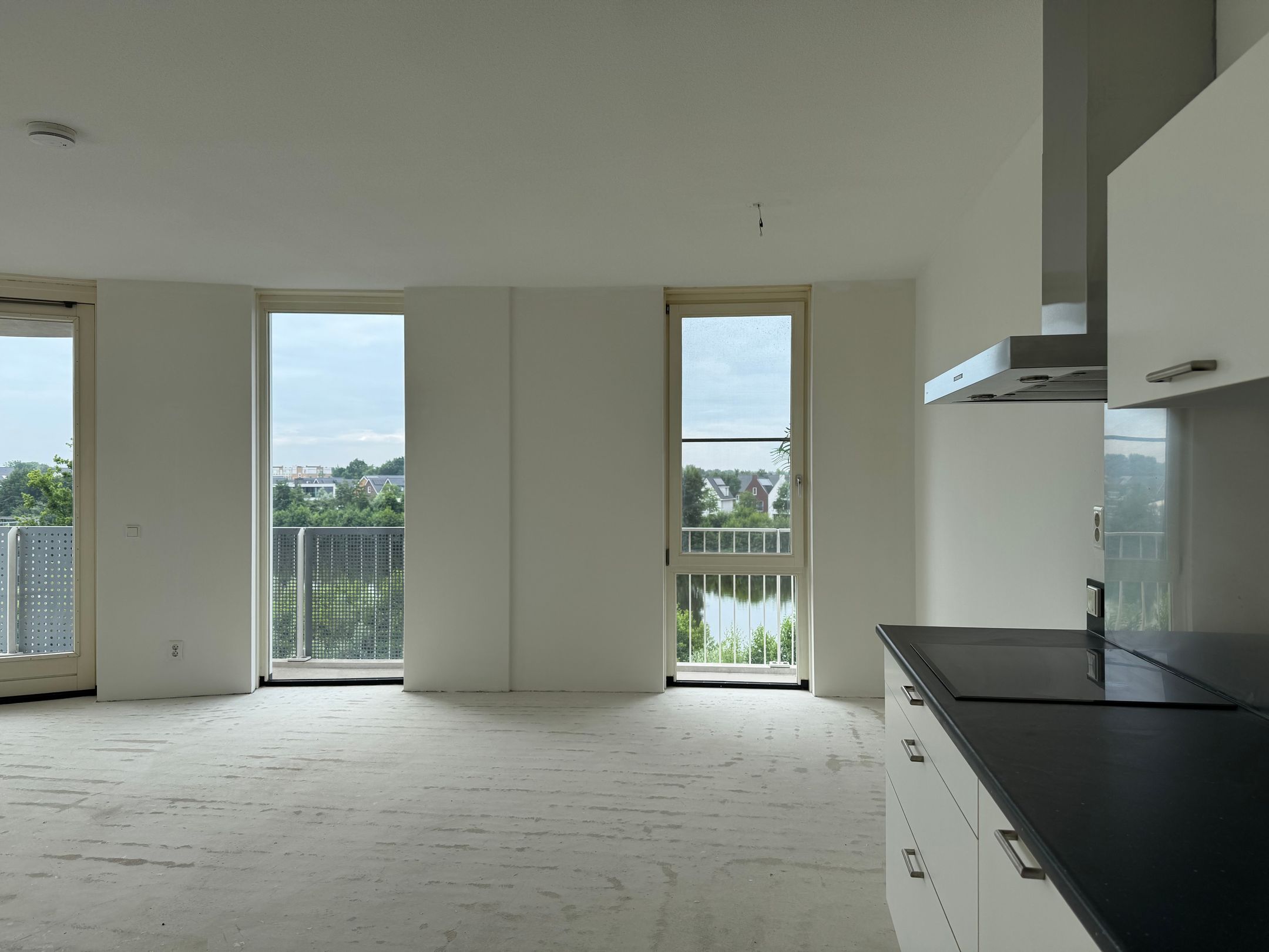 Photo 9 of Victoriameer 81