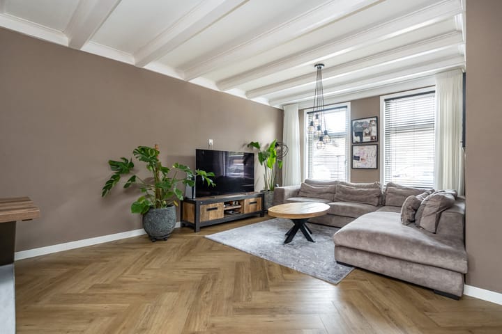 Photo 7 of Zuidelijke Achterweg 12