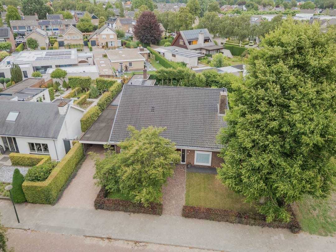 Foto 11 van Ambachtsherenlaan 65