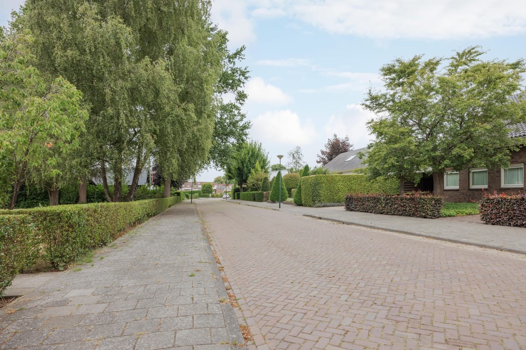 Foto 16 van Ambachtsherenlaan 65