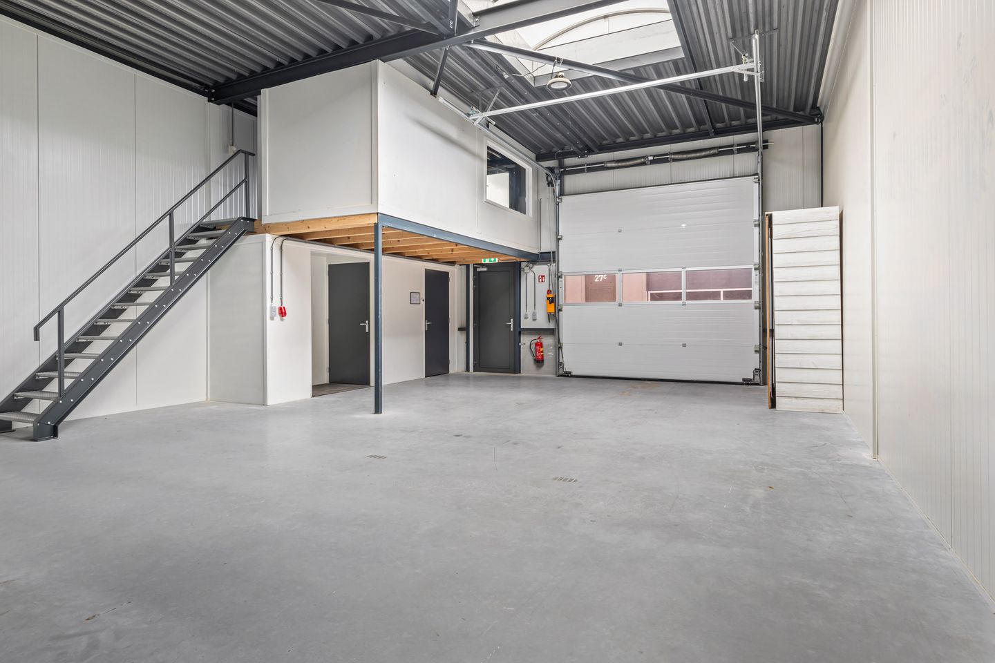 Bekijk foto 4 van Habsburgstraat 27-V