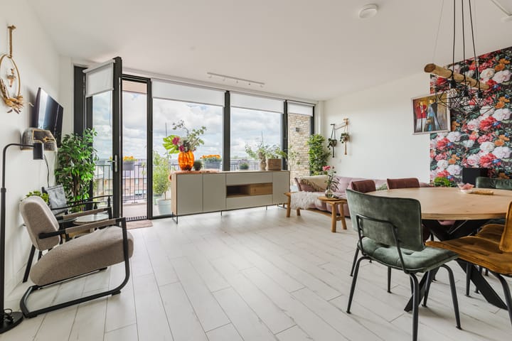 Foto 2 van Broekland 44