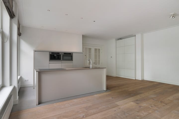 Photo 4 of Weesperzijde 92-1