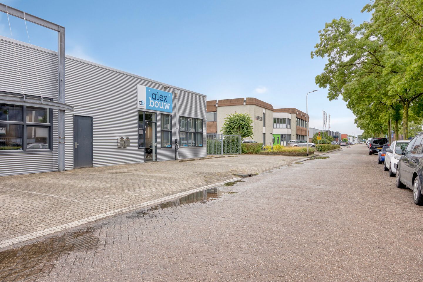 Bekijk foto 2 van Voltastraat 17-L