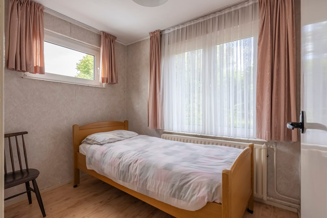 Foto 13 van Saroleaplantsoen 1