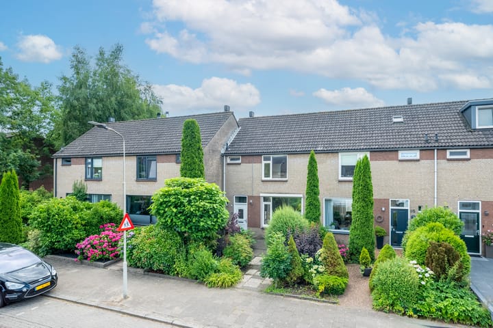 Foto 11 van Dokter Hiemstralaan 93