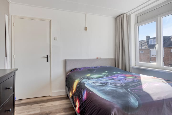 Foto 13 van Pieter de Hooghstraat 31