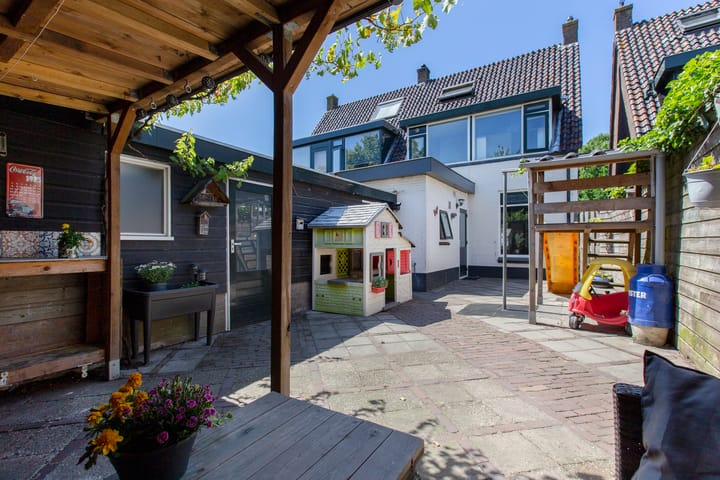 Foto 22 van Emmakade 157