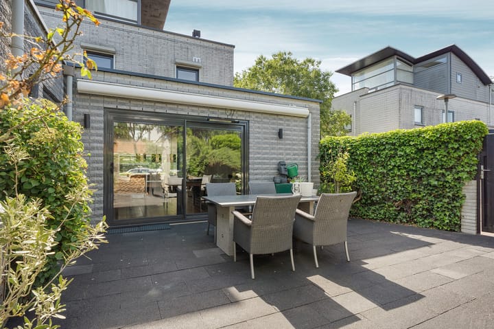 Foto 46 van Godfried Bomansstraat 23