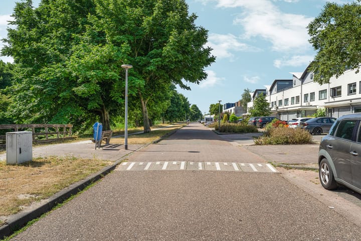 Foto 49 van Godfried Bomansstraat 23