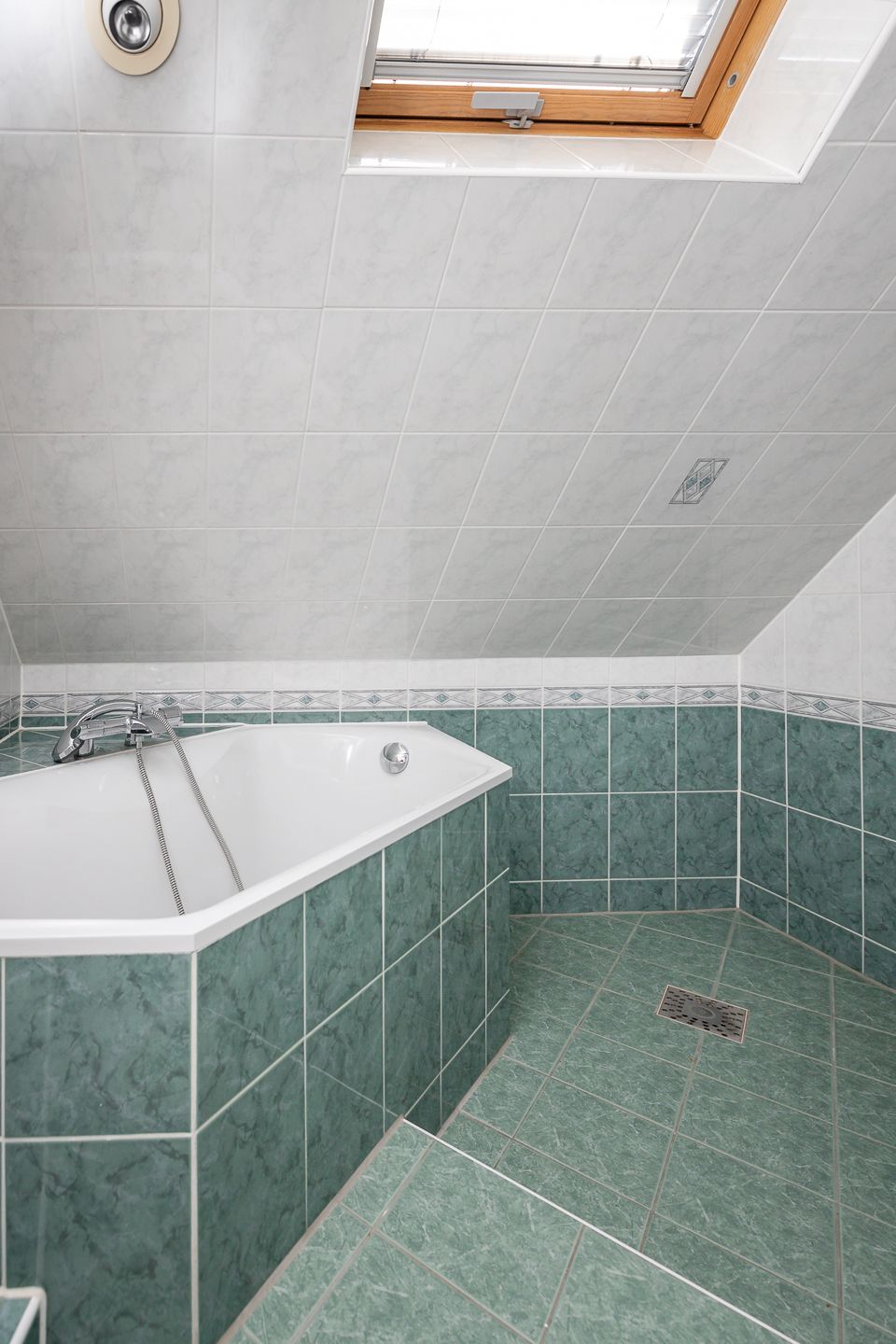 Foto 48 van Overstort 5