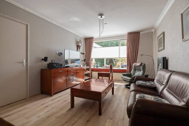 Foto 3 van Waterhoenstraat 10