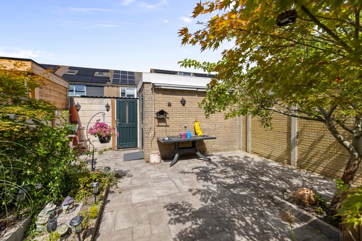 Foto 11 van Waterhoenstraat 10