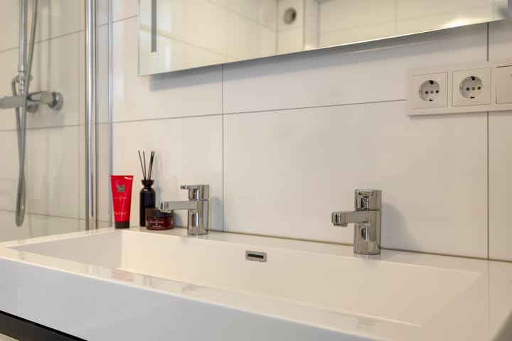 Photo 18 of Engelandstraat 3