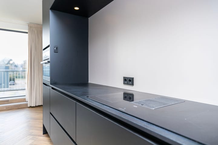 Foto 19 van Stuijvenburchstraat 143-D