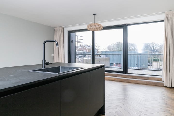 Foto 16 van Stuijvenburchstraat 143-D