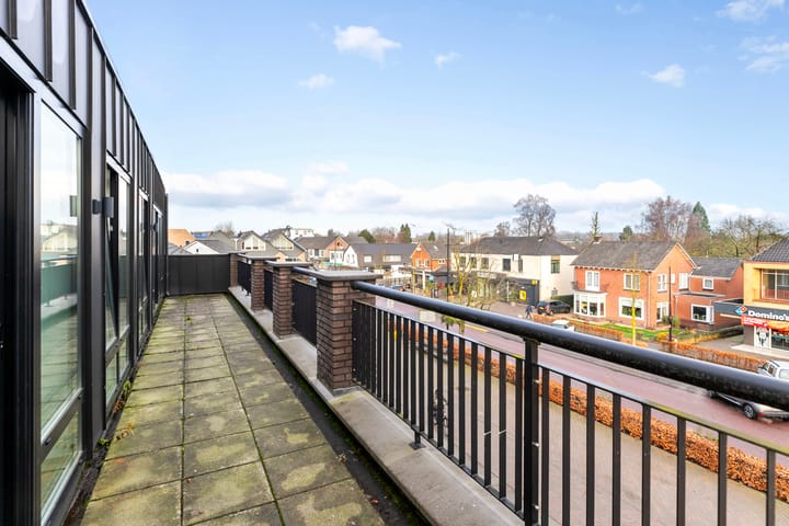 Foto 26 van Stuijvenburchstraat 143-D