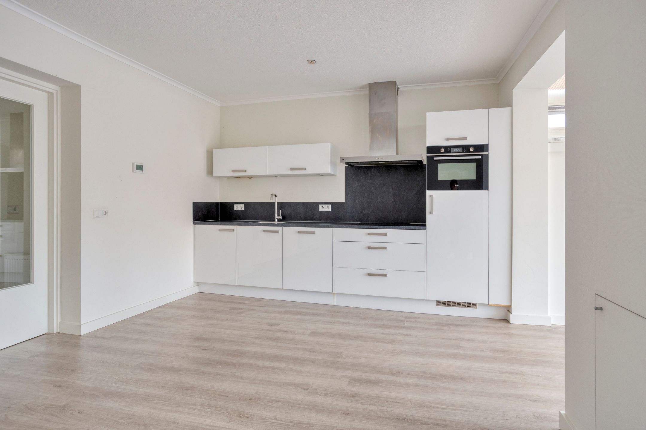 Foto 12 van Willemstraat 64-A