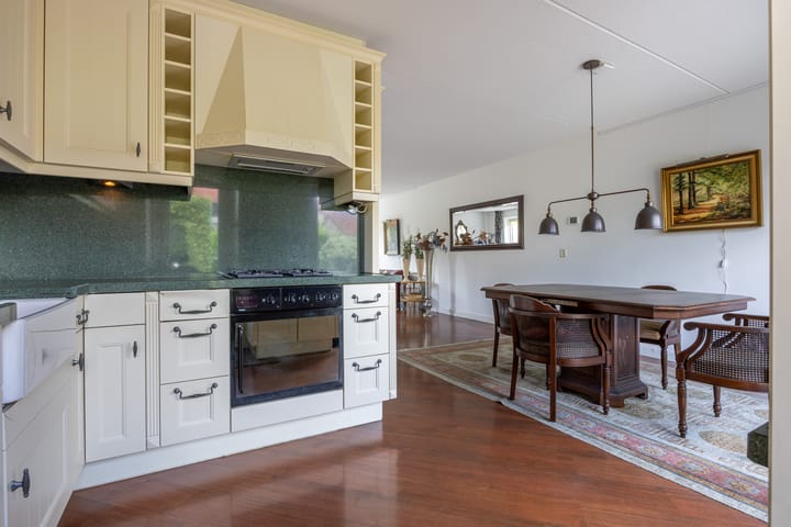 Foto 13 van Amethyst 34