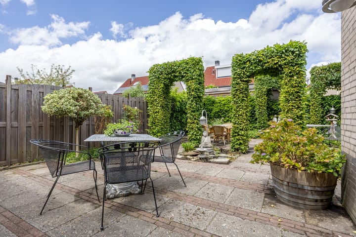 Foto 16 van Amethyst 34