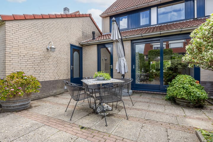 Foto 17 van Amethyst 34