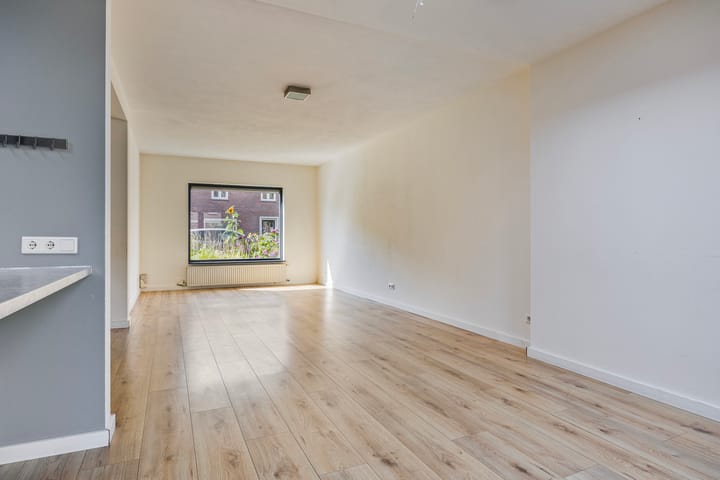 Photo 8 of Scherpakkerstraat 6