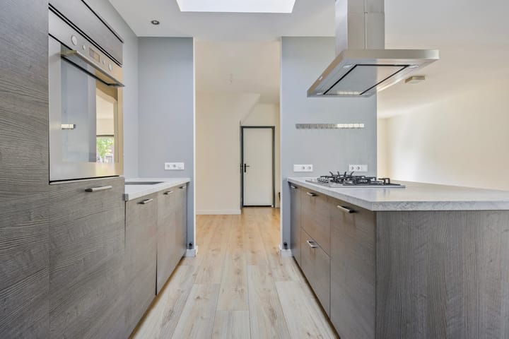 Photo 11 of Scherpakkerstraat 6