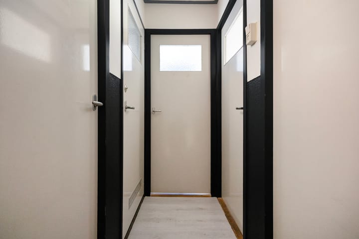 Photo 13 of Scherpakkerstraat 6