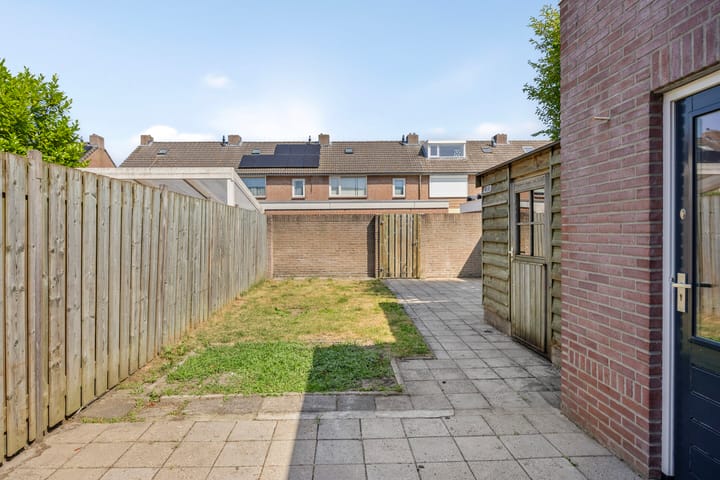 Photo 24 of Scherpakkerstraat 6