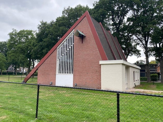 Bekijk foto 2 van Prinsenlaan 82