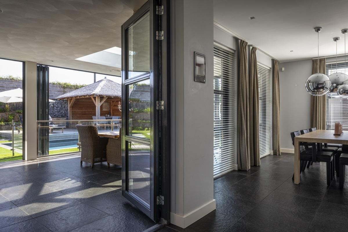 Photo 14 of Swalmstraat 10