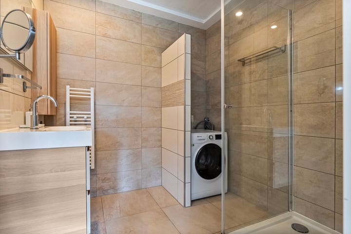 Foto 30 van Puntkroos 56