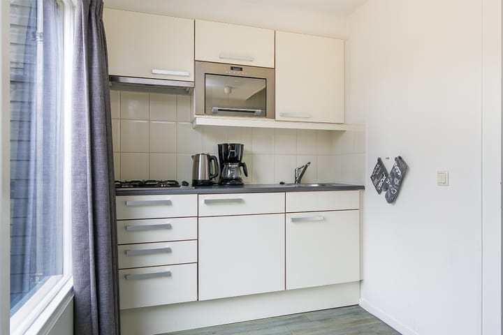 Foto 16 van De Bloemert 1-47