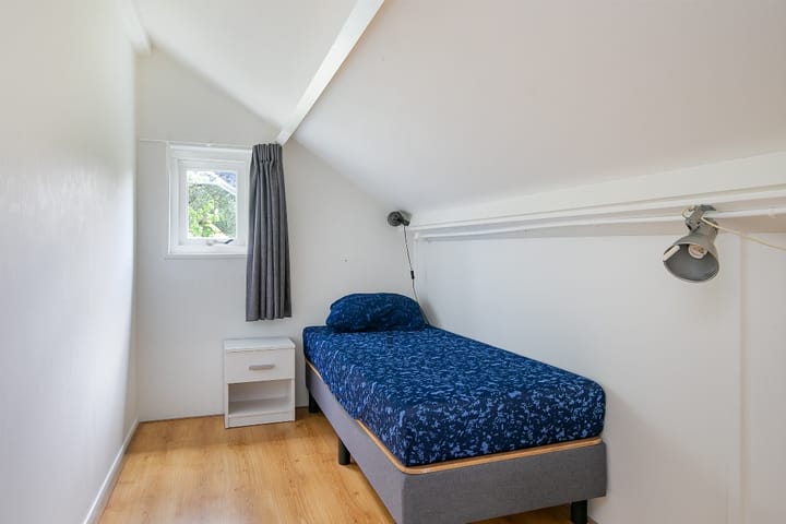 Foto 30 van De Bloemert 1-47