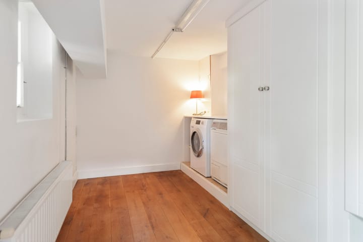 Foto 24 van Brederodestraat 73