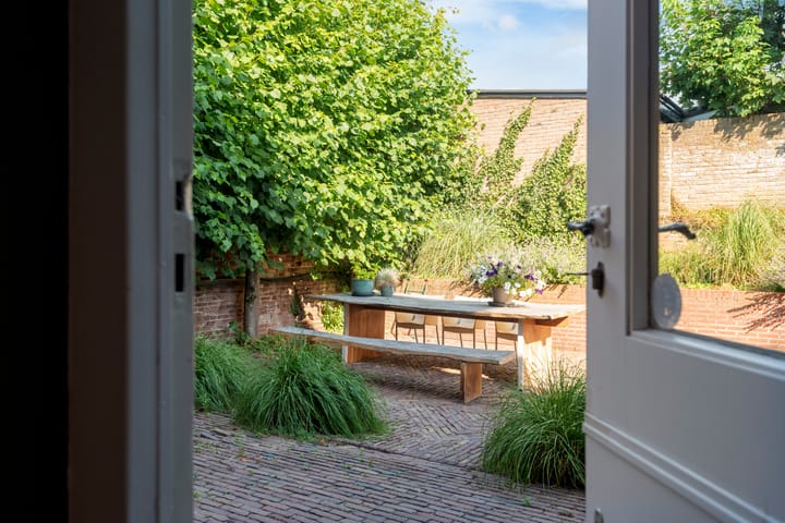 Foto 25 van Brederodestraat 73