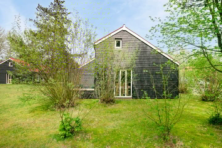 Foto 35 van De Bloemert 1-47