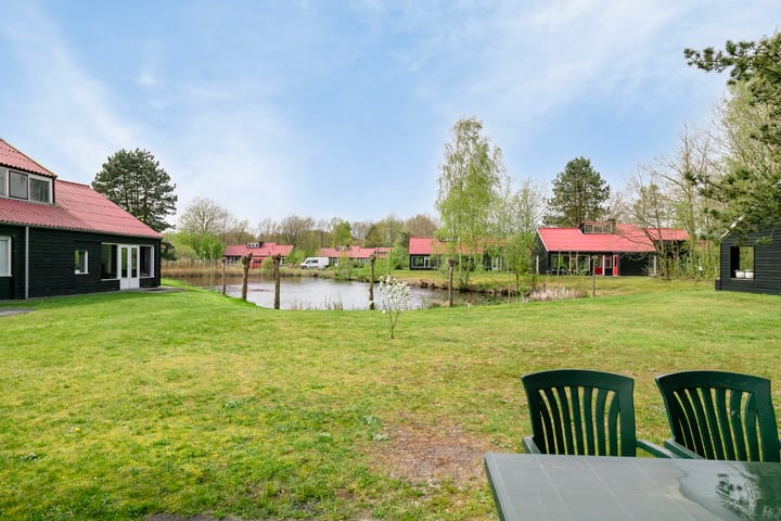 Foto 39 van De Bloemert 1-47