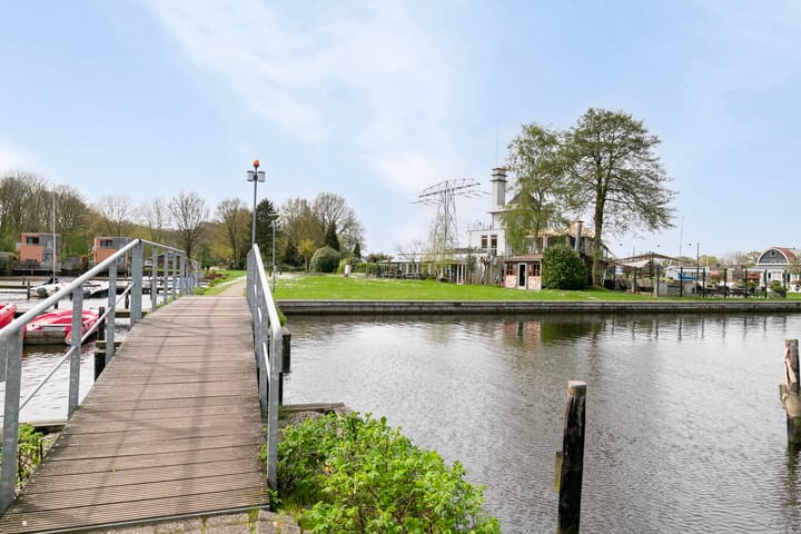 Foto 45 van De Bloemert 1-47