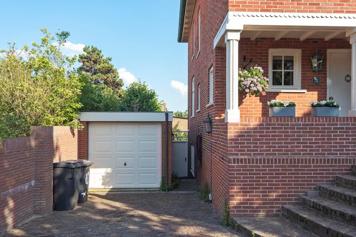 Foto 37 van Brederodestraat 73