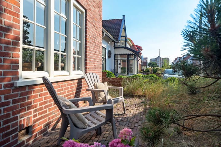 Foto 40 van Brederodestraat 73