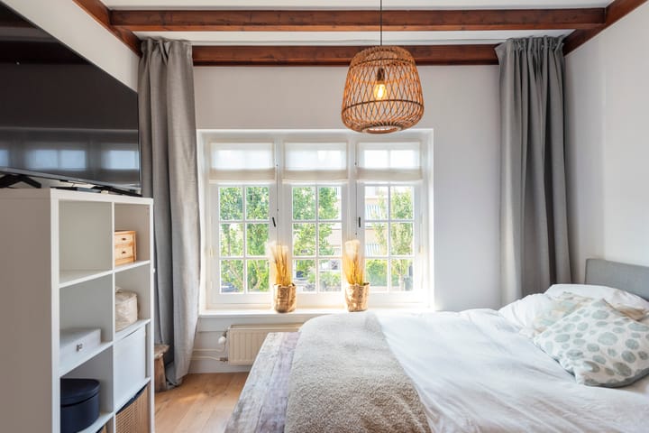 Foto 48 van Brederodestraat 73