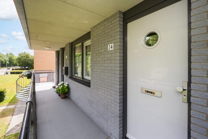 Photo 5 of Greuns 24