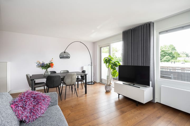 Photo 10 of Greuns 24