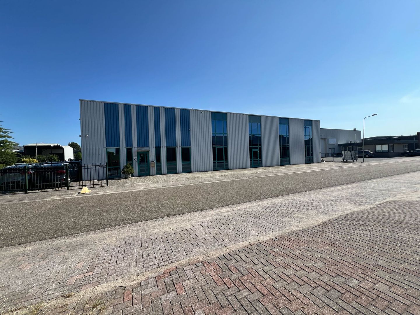 Bekijk foto 2 van Mercuriusweg 10