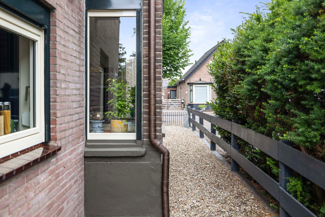 Photo 37 of Rijksstraatweg 122