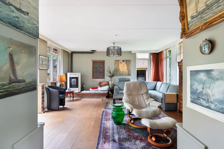 Photo 7 of Hoofdstraat West 74-A