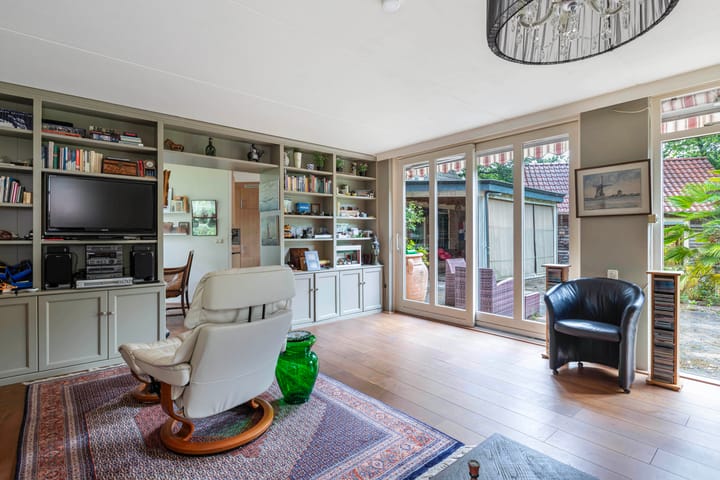 Photo 10 of Hoofdstraat West 74-A